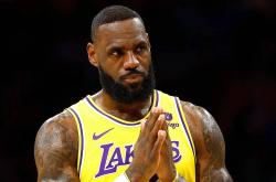 南宫28-詹姆斯赛事官方发布逆转新规，美国队争议不断！的简单介绍