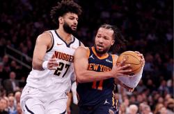 NG28-大比分获胜引发热议！，Scout在掘金比赛中出色防守热度持续攀升的简单介绍