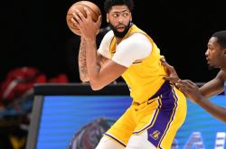 NG娱乐- NBA投篮训练师投篮 