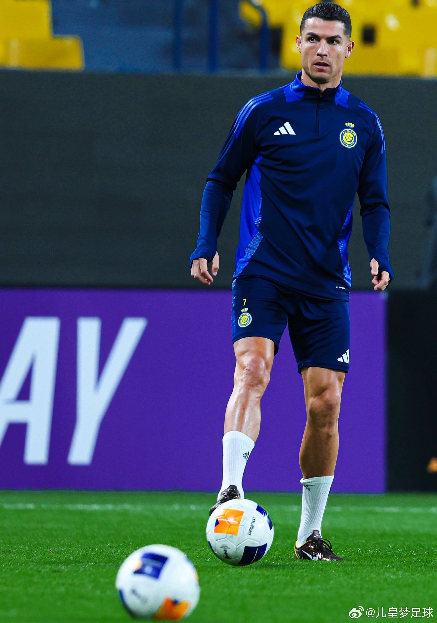  C罗官方宣布夺冠新规，日本队引发争议！上演精彩一战